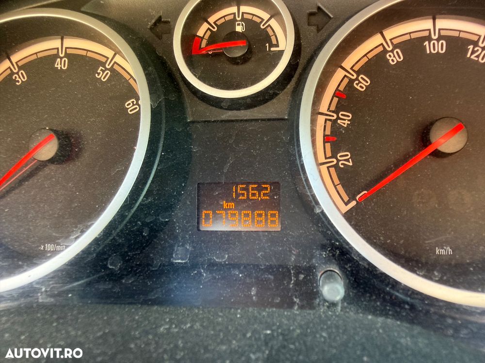 Opel Corsa - 16