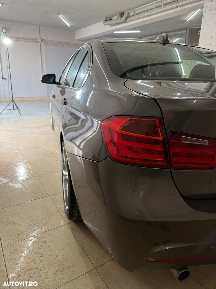 BMW Seria 3 320d Aut. - 4