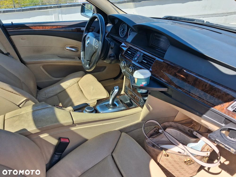 BMW Seria 5 535d Edition Exclusive - 11