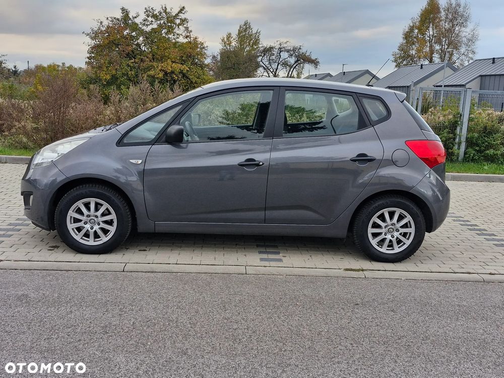 Kia Venga 1.4 CVVT Fifa World Cup Edition - 7