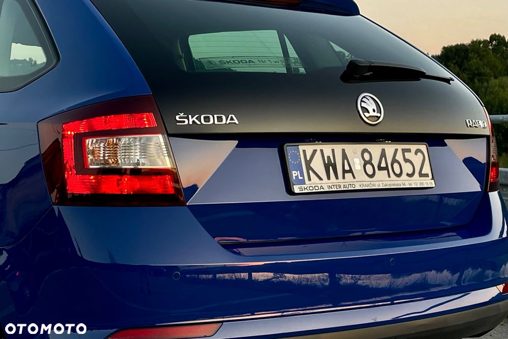 Skoda RAPID Spb 1.0 TSI Style - 25