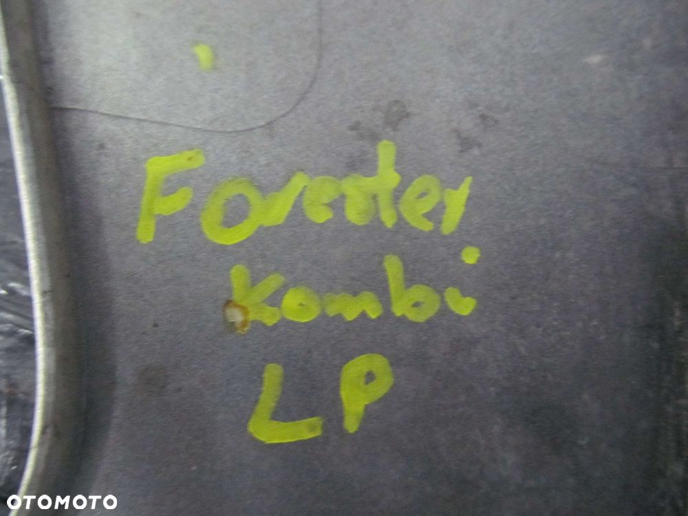 SUBARU FORESTER II LISTWA POD LAMPE HOKEJ LEWA 93H 02/06 - 5