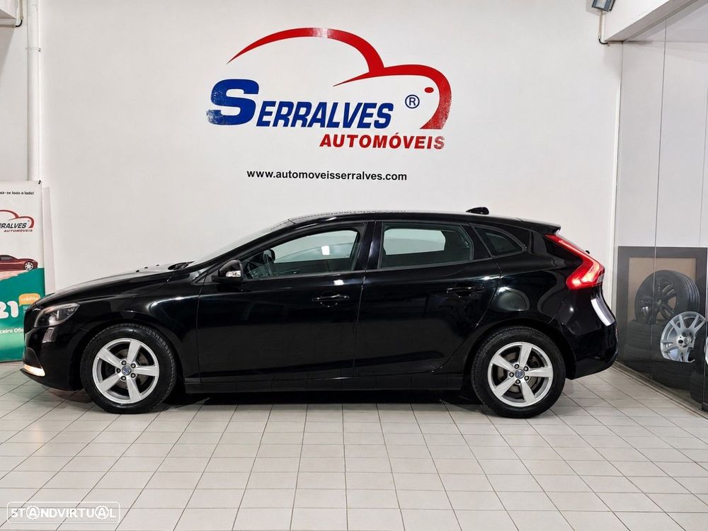Volvo V40 1.6 D2 Momentum - 4