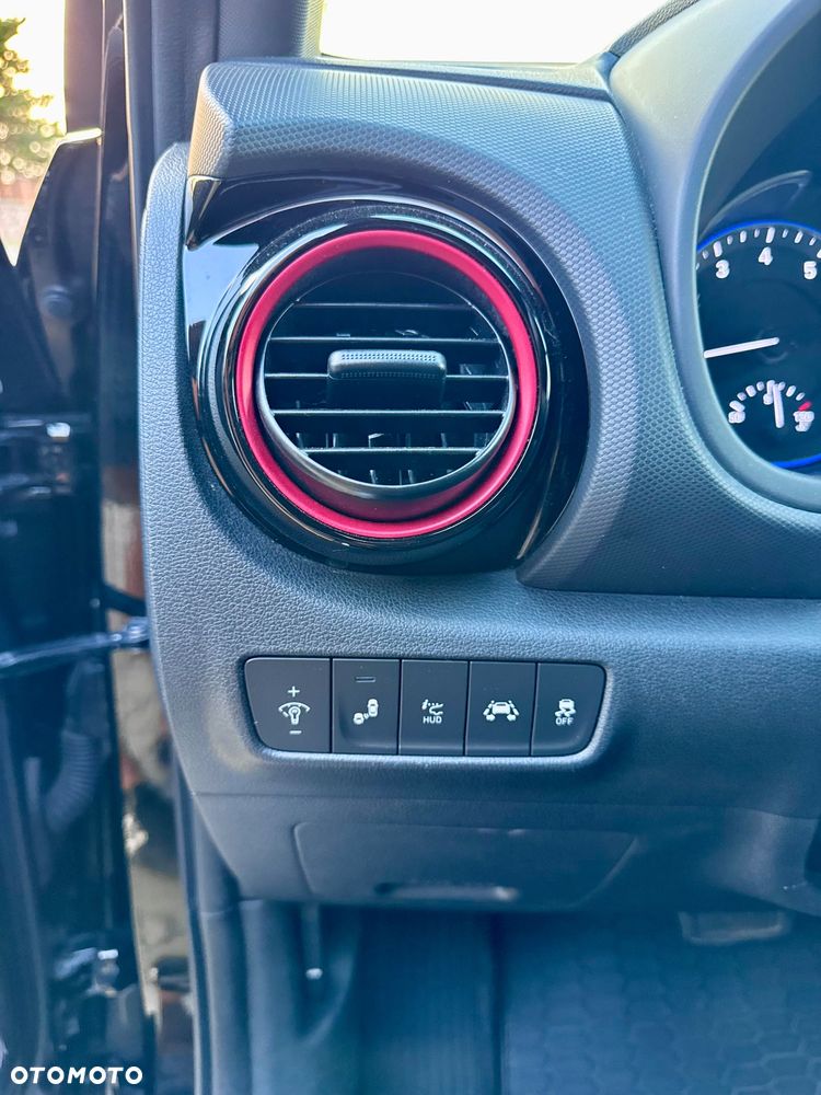 Hyundai Kona - 22