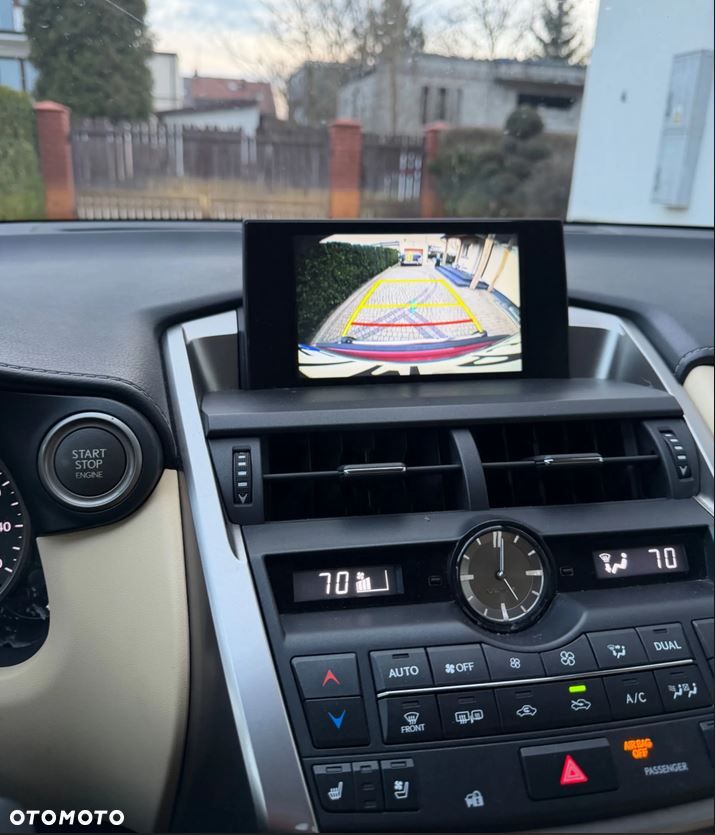 Lexus NX 200t Elite AWD - 3