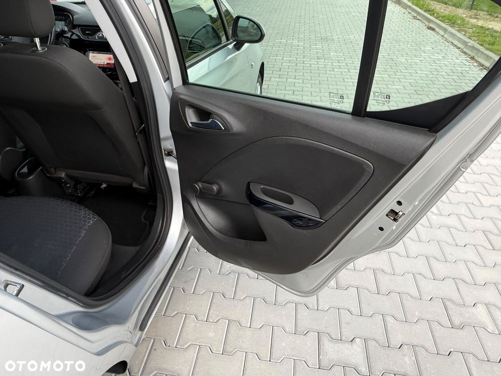 Opel Corsa 1.4 16V Cosmo - 17