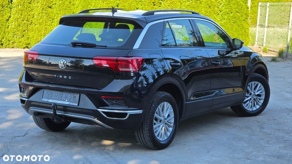 Volkswagen T-Roc - 16