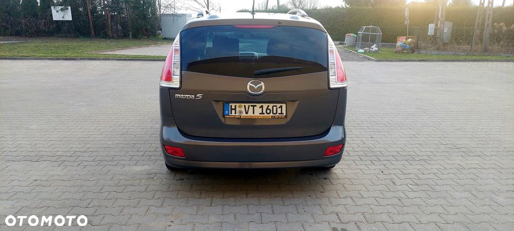 Mazda 5 - 7