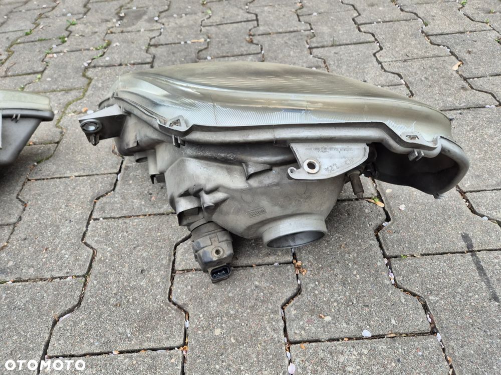 LAMPA LEWA PRAWA PRZÓD EU TRAFIC VIVARO PRIMASTAR 01-06r. - 3