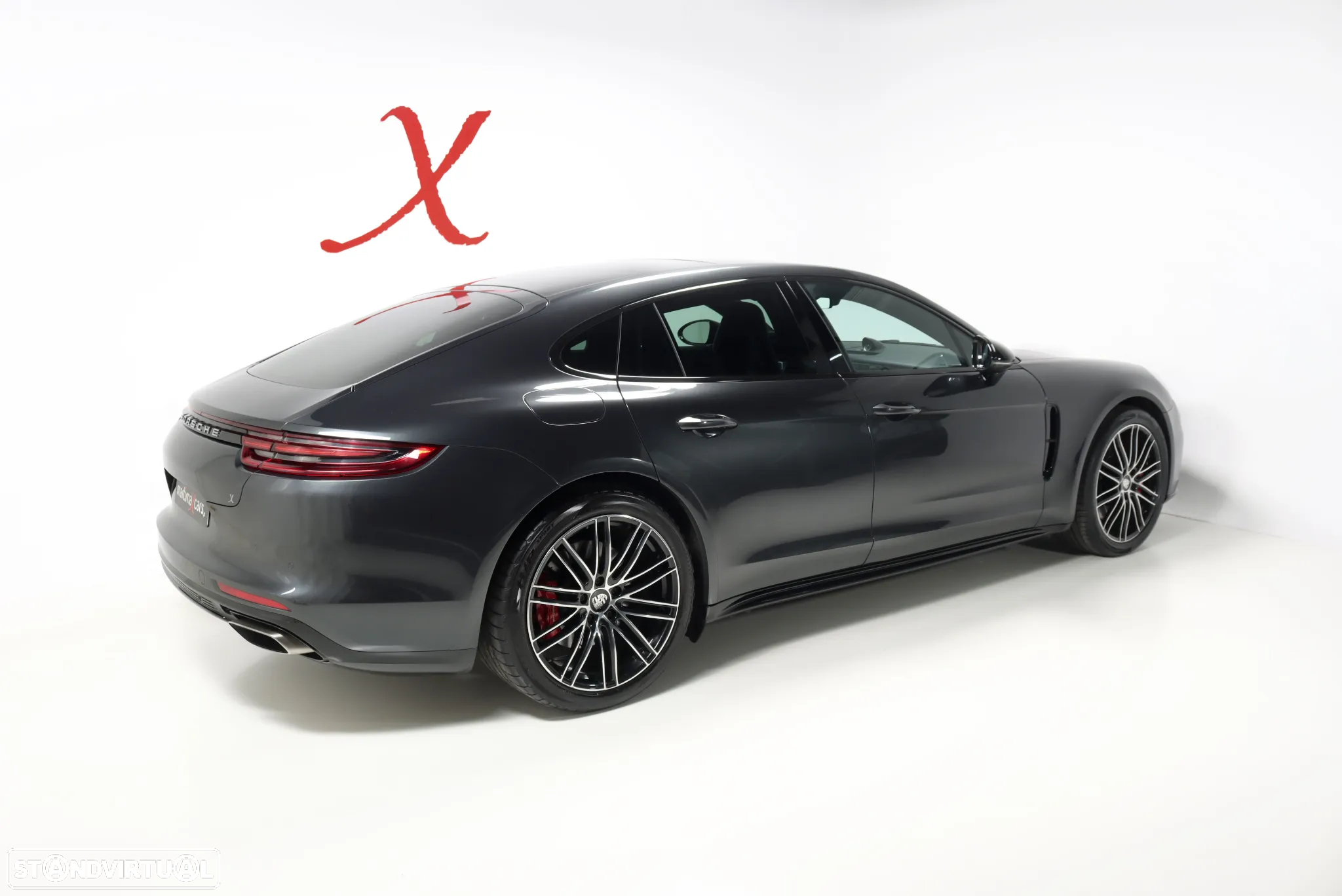 Porsche Panamera 4 E-Hybrid - 3