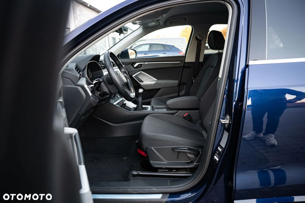 Audi Q3 35 TFSI S-Line - 12