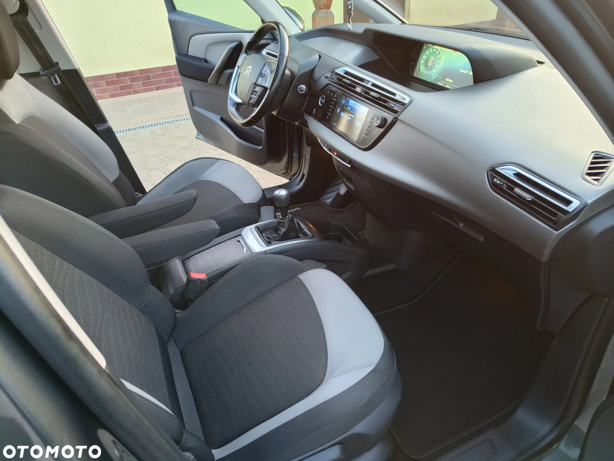 Citroën C4 Grand Picasso - 17