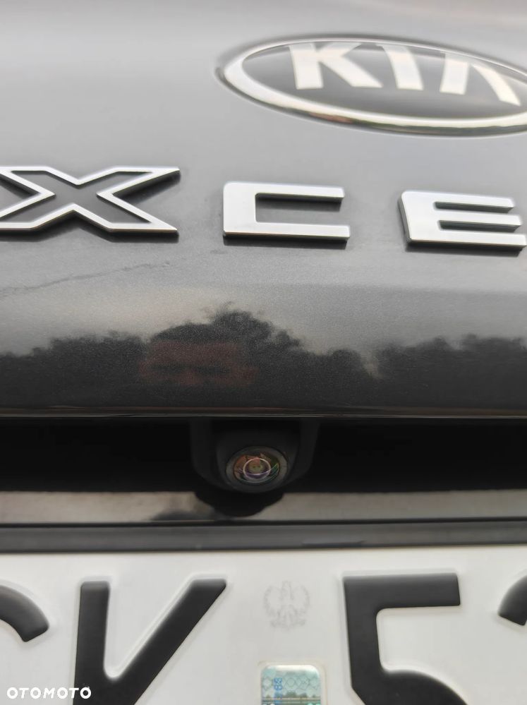 Kia XCeed - 16