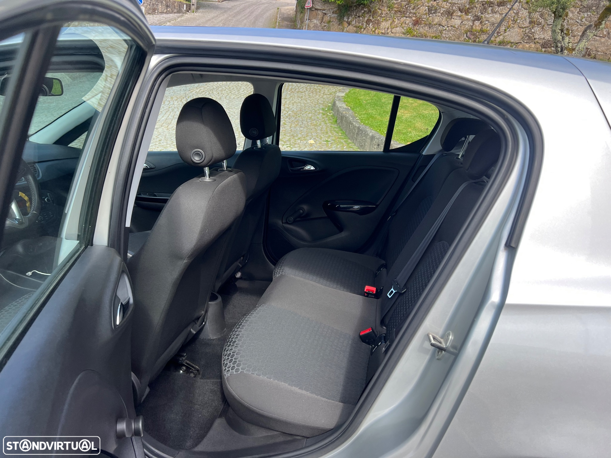 Opel Corsa 1.3 CDTi Enjoy - 12