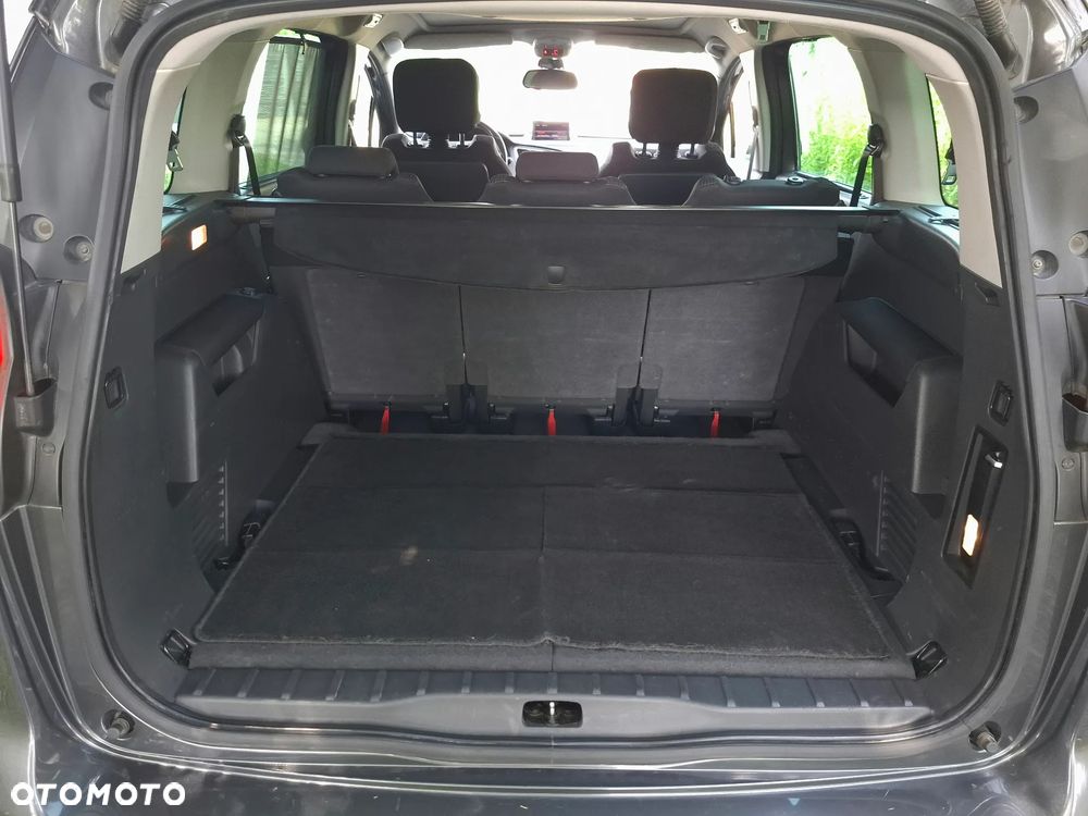 Peugeot 5008 1.6 HDi Premium - 28