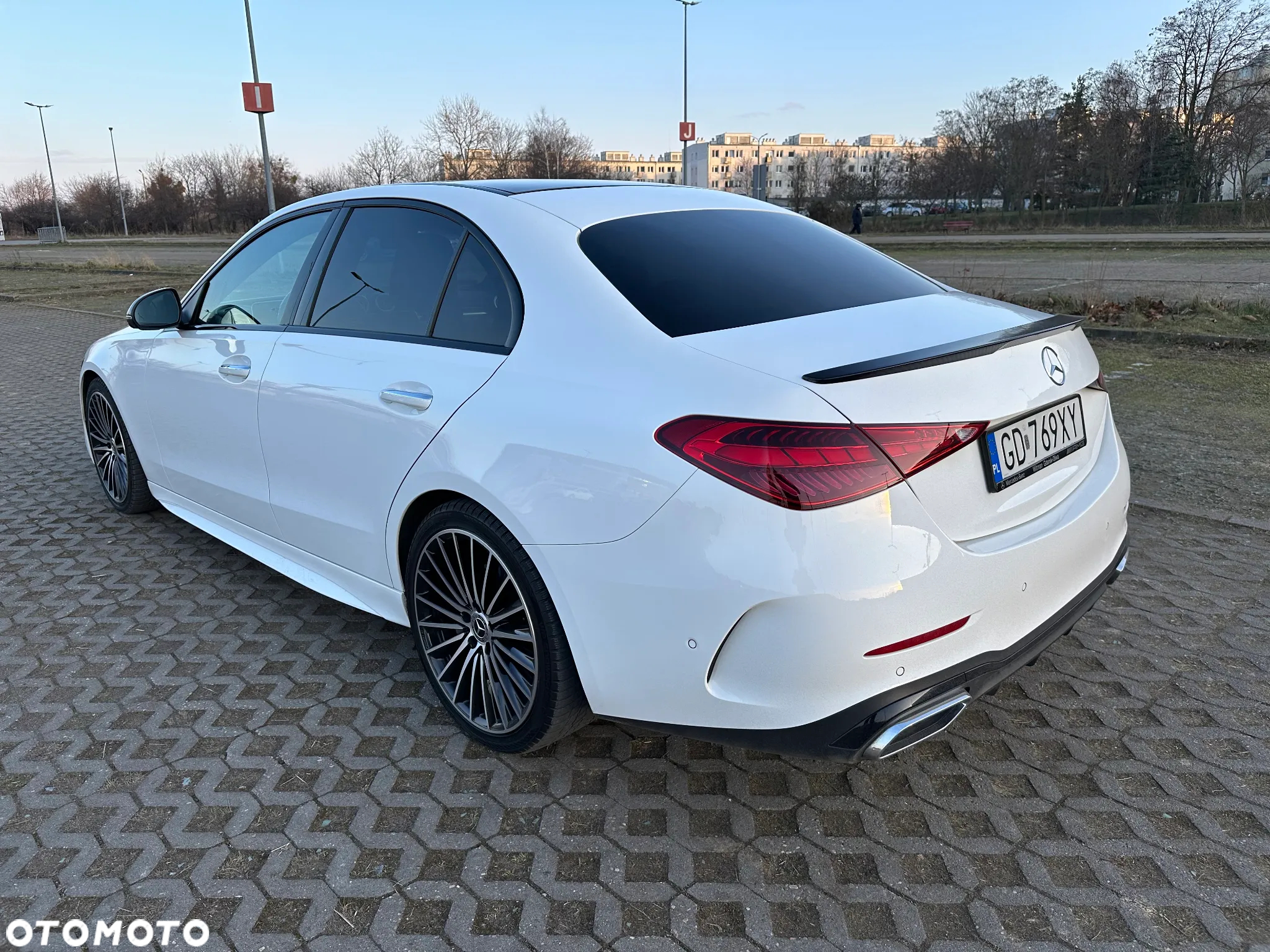 Mercedes-Benz Klasa C 220 d 9G-TRONIC AMG Line - 4
