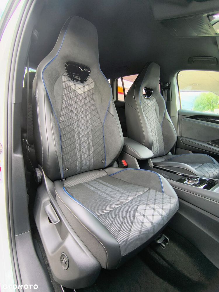 Volkswagen Tiguan - 11