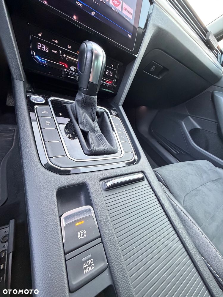 Volkswagen Passat 1.5 TSI EVO Elegance DSG - 10