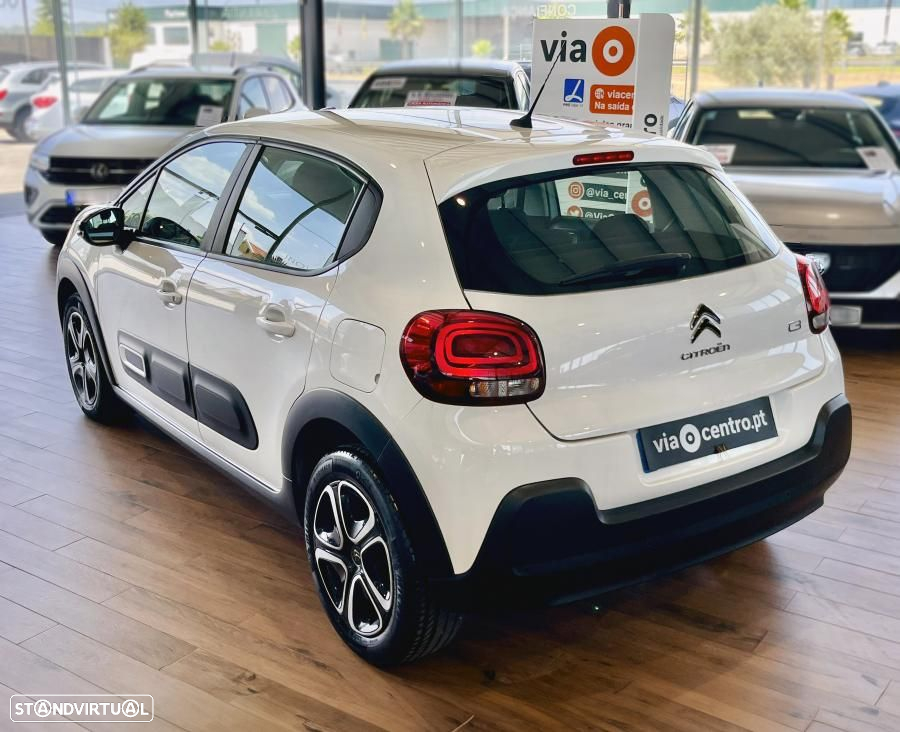 Citroën C3 1.2 PureTech Shine - 4