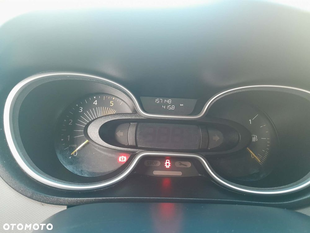 Renault Trafic - 23