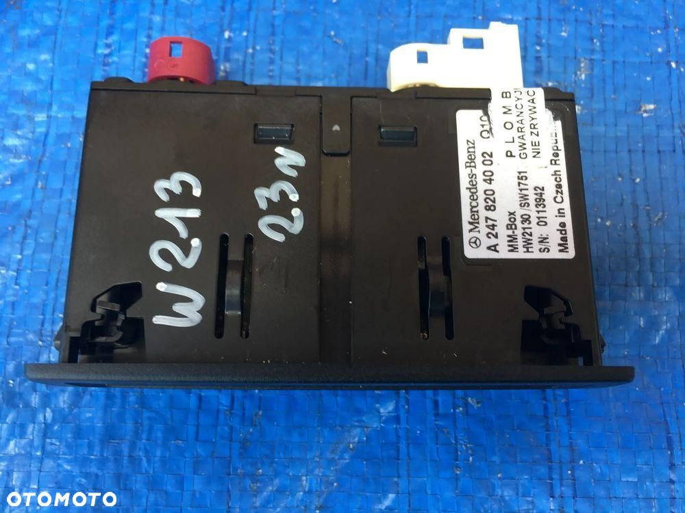 Mercedes W213 Lift Port USB Gniazdo Wejście A2478204002 - 2