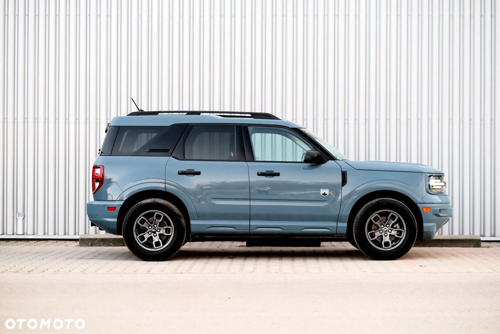 Ford Bronco - 7