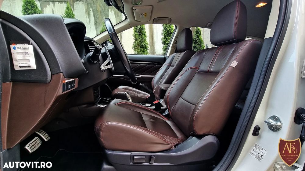 Mitsubishi Outlander 2.0 4WD - 13