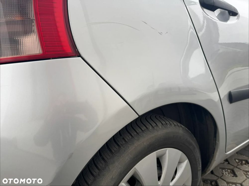 Toyota Yaris 1.3 Luna A/C - 25