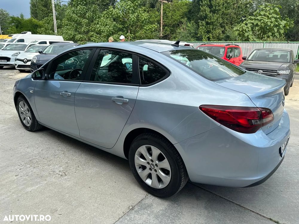 Opel Astra - 17
