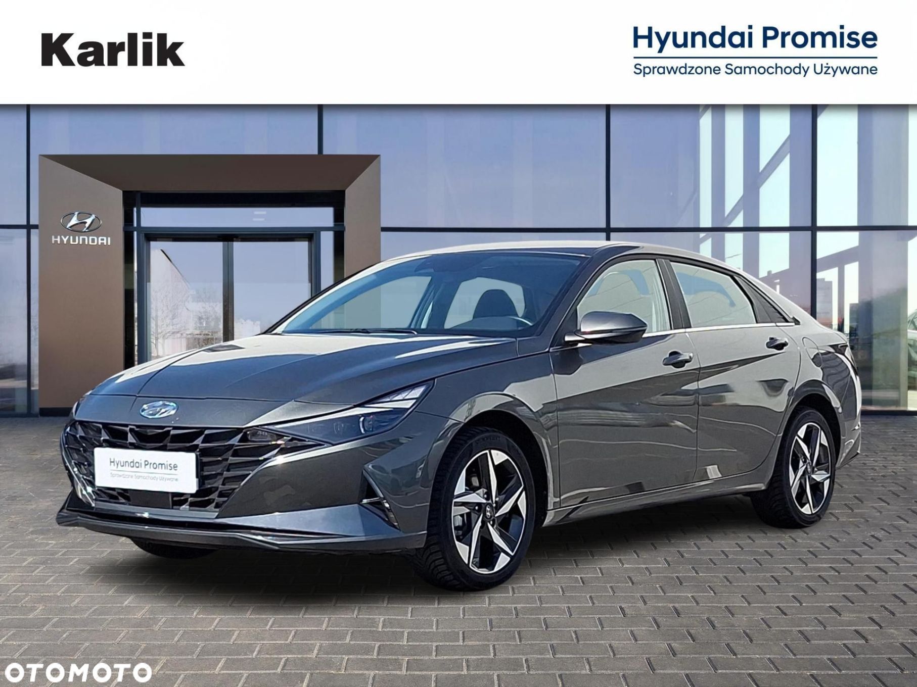 Hyundai Elantra - 1