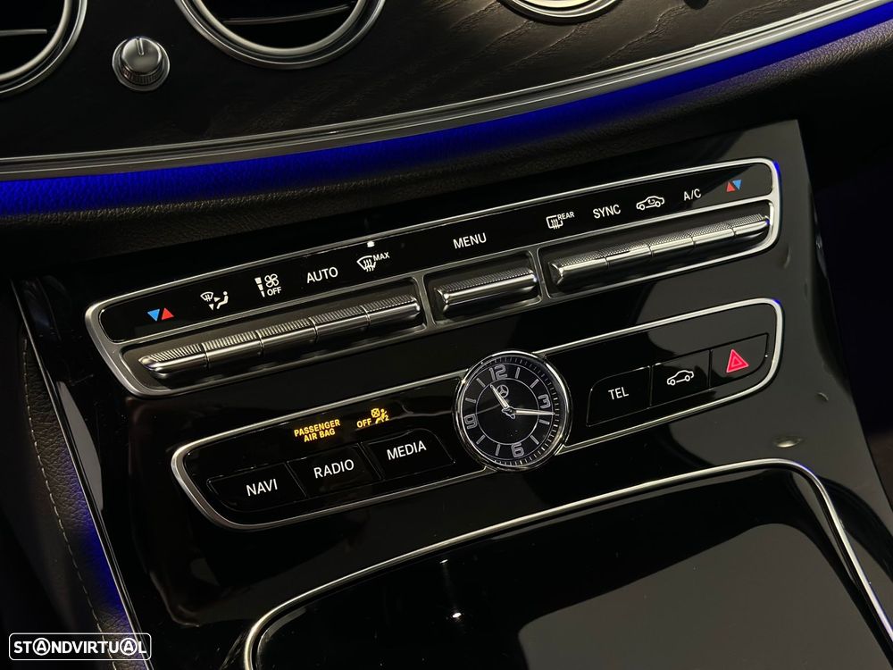 Mercedes-Benz E 220 d 9G-TRONIC AMG Line - 30
