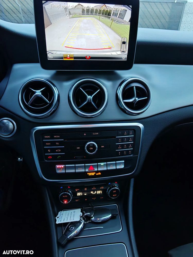 Mercedes-Benz GLA 200 7G-DCT AMG Line - 17