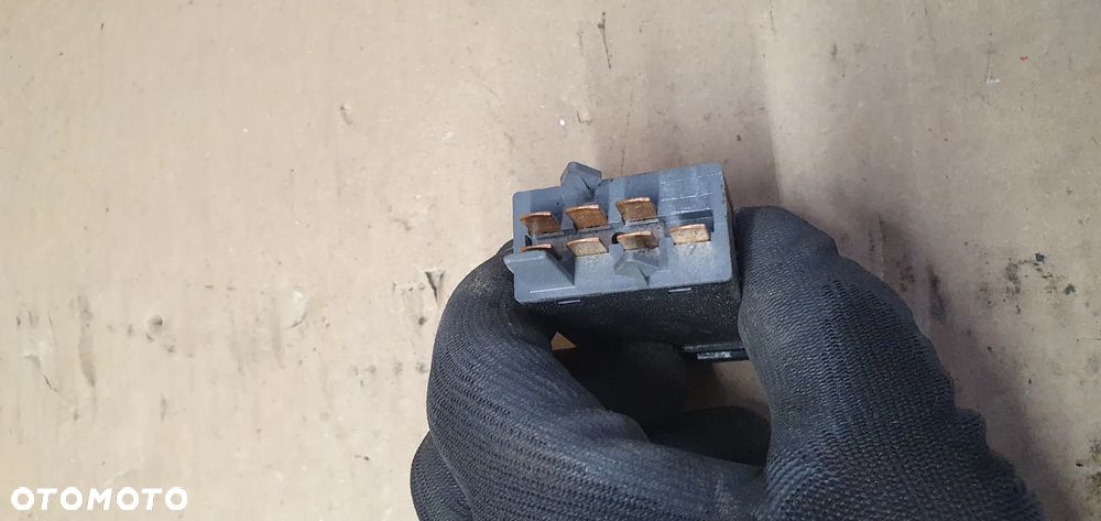 Przełącznik świateł awaryjnych Ford Galaxy 7M5953235A - 3