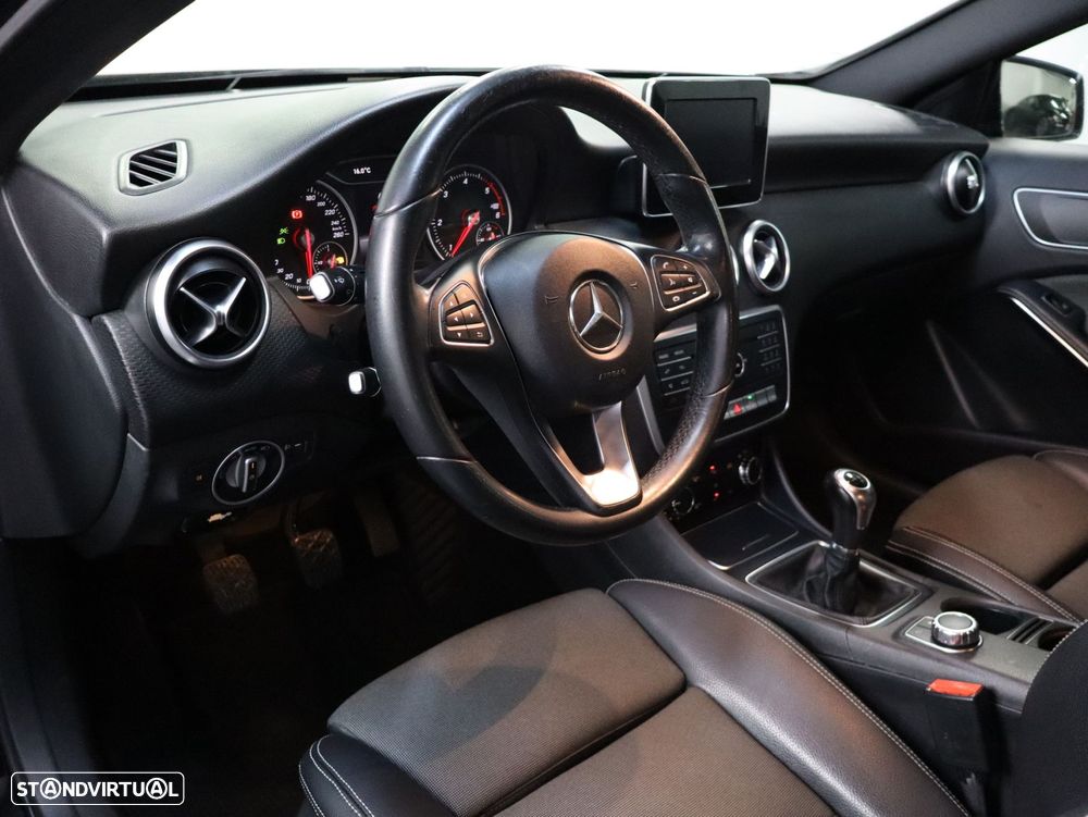 Mercedes-Benz A 180 d Style - 6