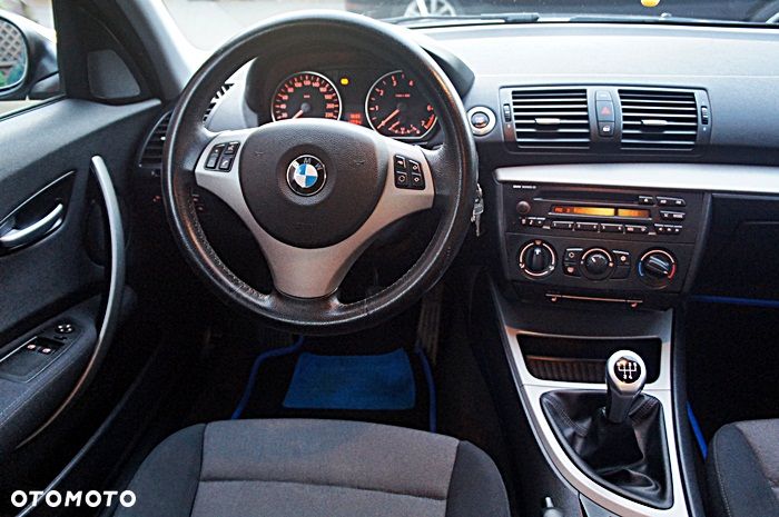 BMW Seria 1 116i - 18