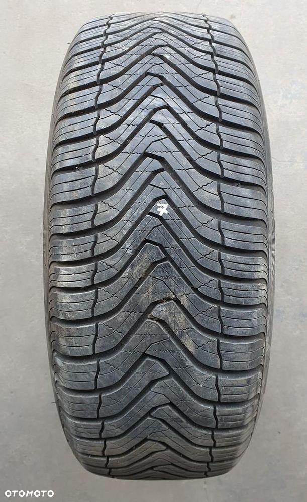OPONA GRIPMAX SUREGRIP A/S 235/60/R17 7MM 1SZT - 1