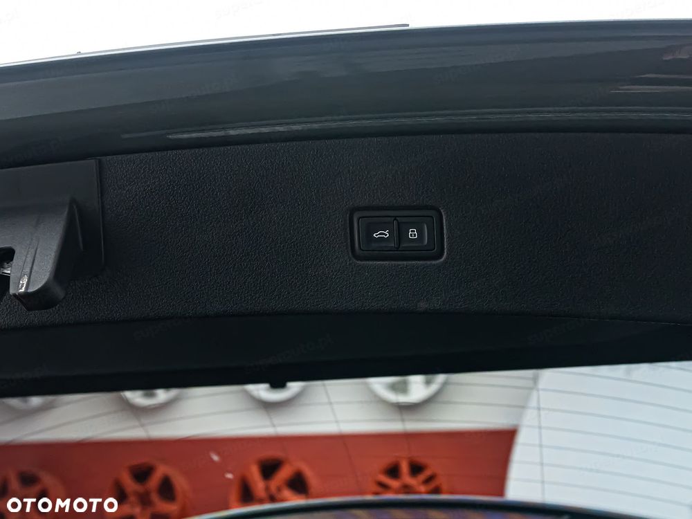 Audi Q8 50 TDI mHEV Quattro Tiptronic - 30