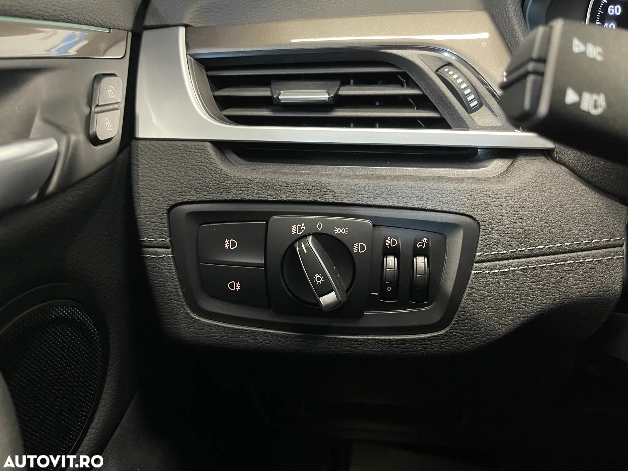 BMW X1 xDrive25e Sport Line - 26