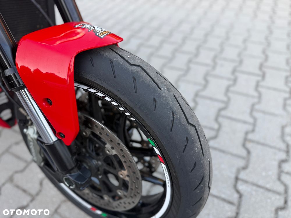 Ducati Monster - 4