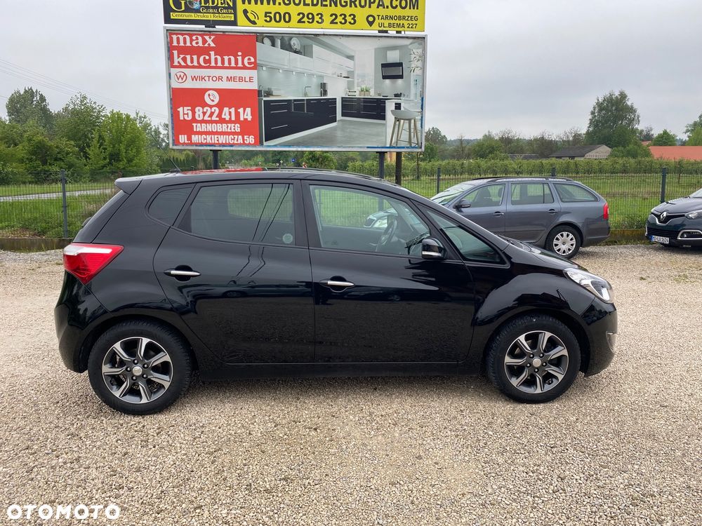Hyundai ix20 1.6 Premium blue - 4