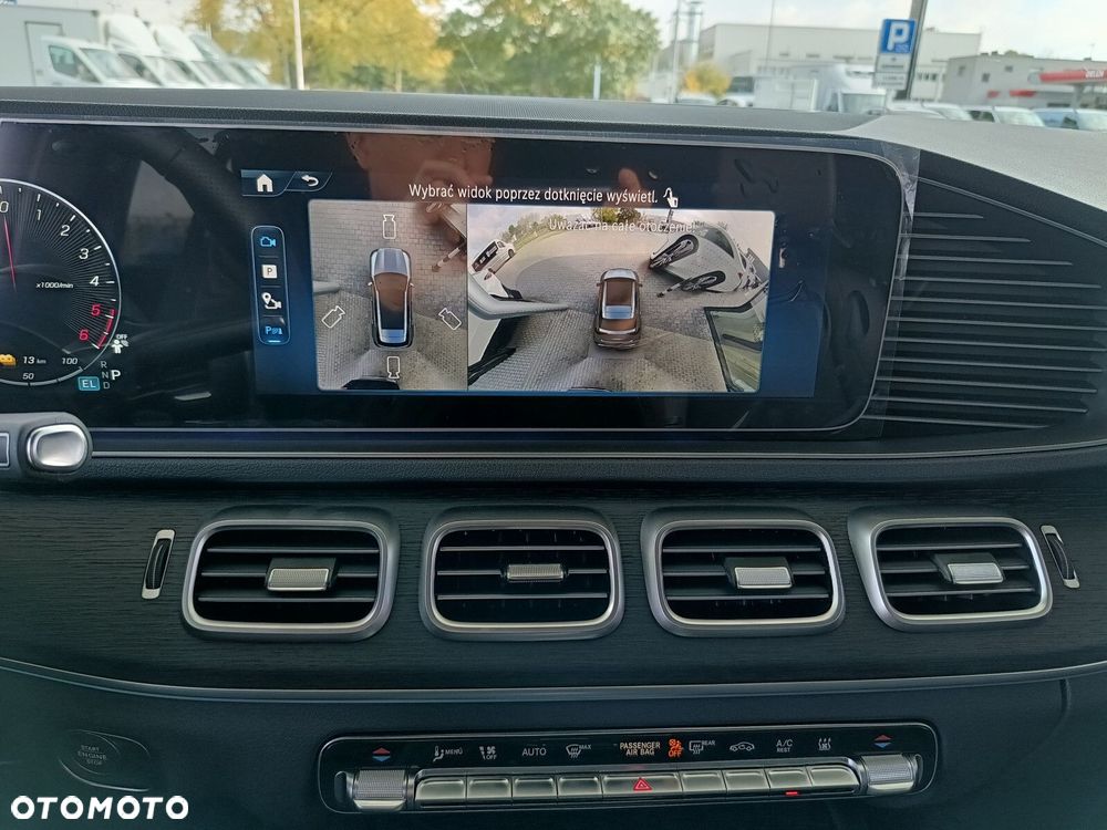 Mercedes-Benz GLE - 22