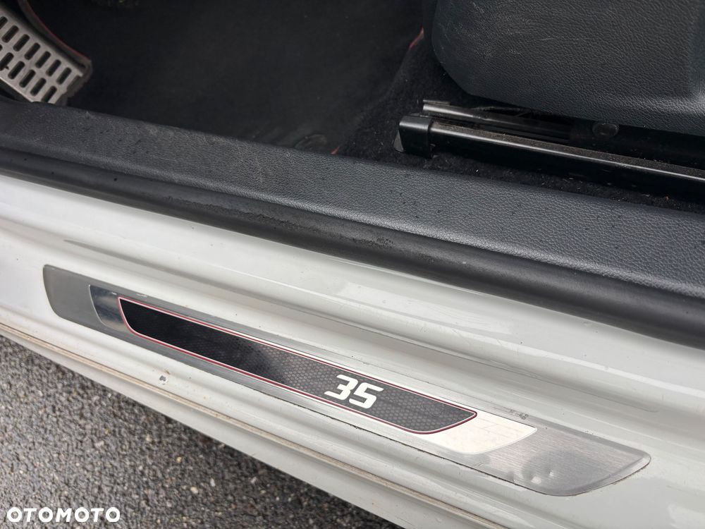 Volkswagen Golf 2.0 TSI GTI 35 DSG - 34