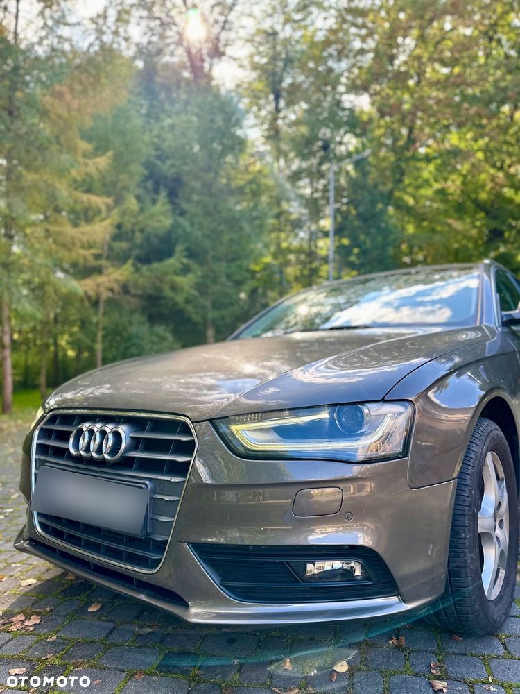 Audi A4 Avant - 4