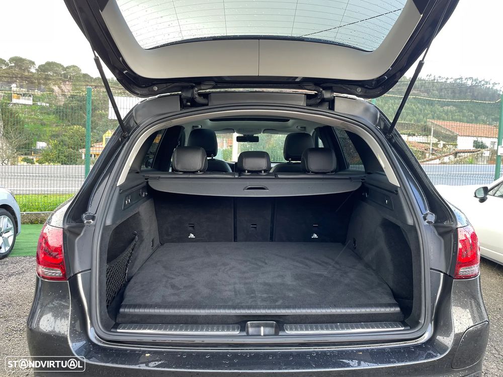 Mercedes-Benz GLC 300 e 4Matic - 31