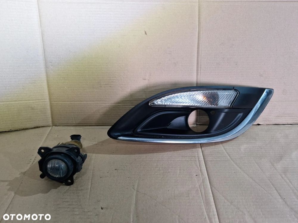 Halogen prawy lewy kratka zderzaka chrom Opel Astra J IV LIFT