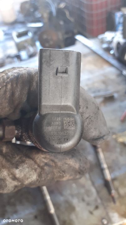 Układ paliwowy Pompa Wtryski listwa 2.0 CFF 1.6 CAY - 14