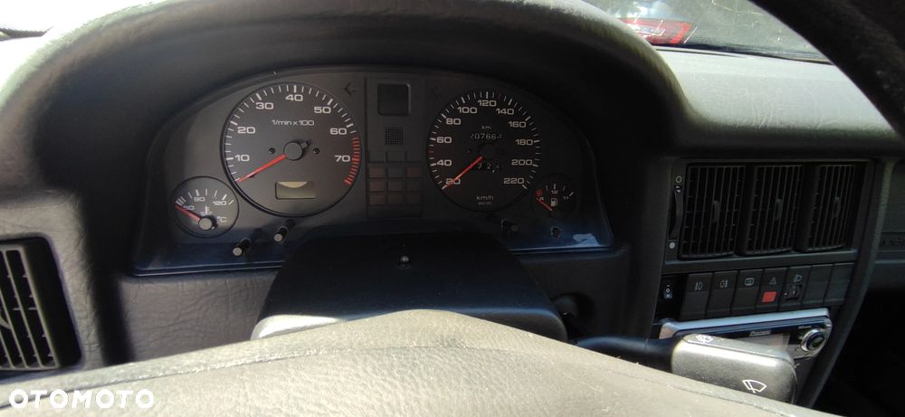 Audi 80 2.0 E - 14