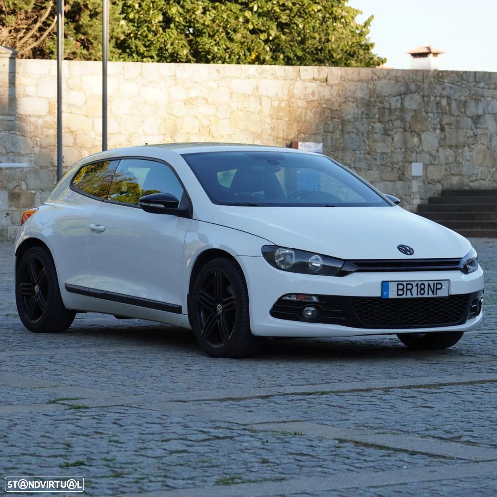 VW Scirocco - 32