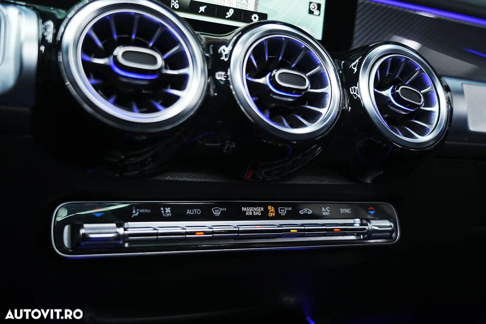 Mercedes-Benz GLB 200 d 8G-DCT AMG Line - 29