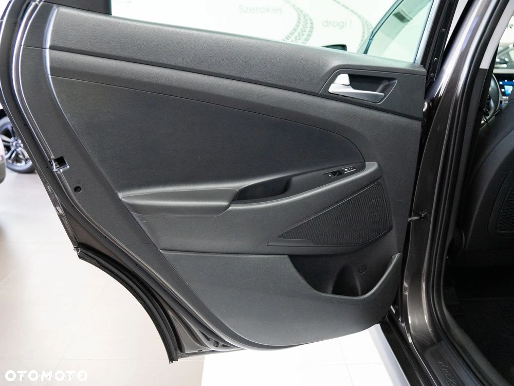 Hyundai Tucson 1.7 CRDI BlueDrive Style 2WD DCT - 24